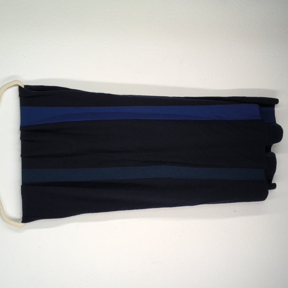 UNIQLO’s Jil Sander Collaboration +J 100% Cashmere Large Scarf Two Toned - Picture 9 of 9